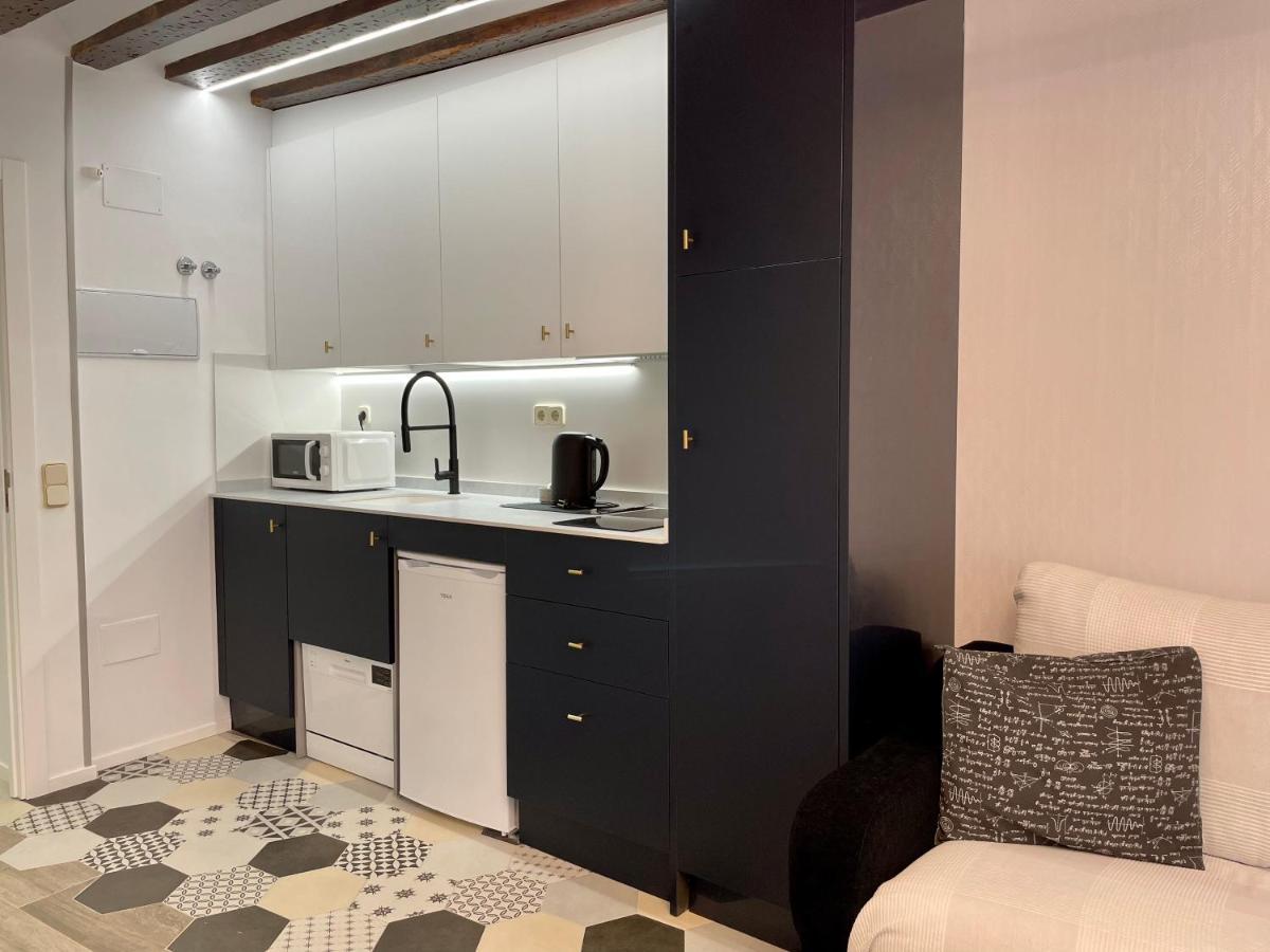 Madrid Villa Suites Aquamarina エクステリア 写真