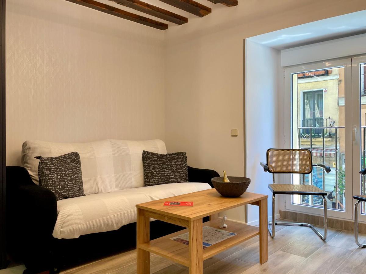 Madrid Villa Suites Aquamarina エクステリア 写真